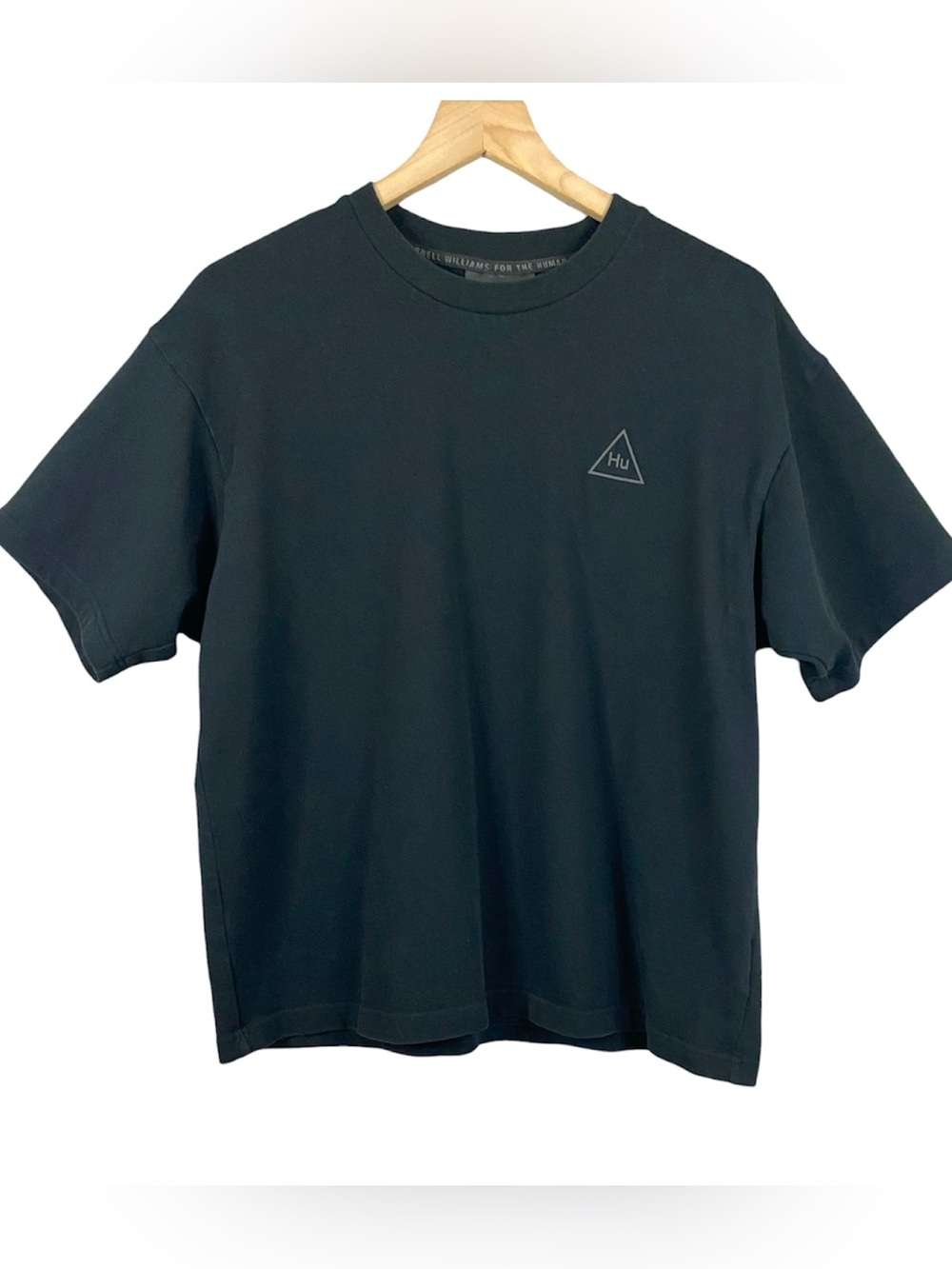 Men’s Adidas X Pharrell Williams Human Race Shirt Basic Black Size Medium